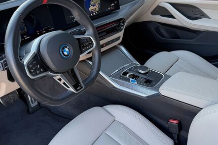 BMW i4 15.038 km 56.690 &euro; Rohr i. NB (bei Regensburg) 93352