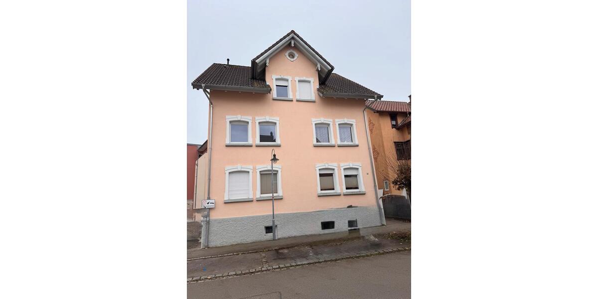 Dachgeschoßwohnung Leutkirch im Allgäu - 3 Zimmer, 79 m&sup2;, 264.000&euro; | Angebot:26000161