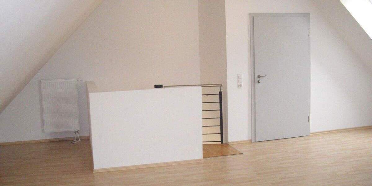 Neuwertige ExclusiveModerneHelle Maisonettwohnung 4 Zimmer im Neubaugebiet SennfeldRempertshag 4 zimmer