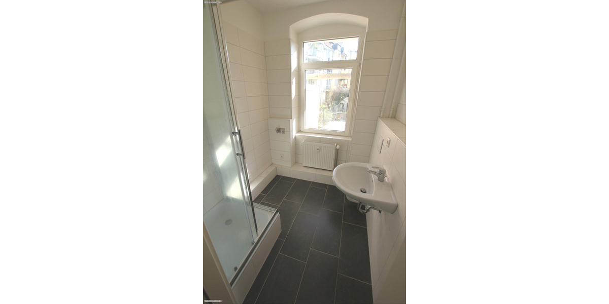 moderne 1 Raum-Wohnung mit 15 m² großer Terrasse und Mietergarten! - Erdgeschoßwohnung Gera Pforten | Angebot:26882352
