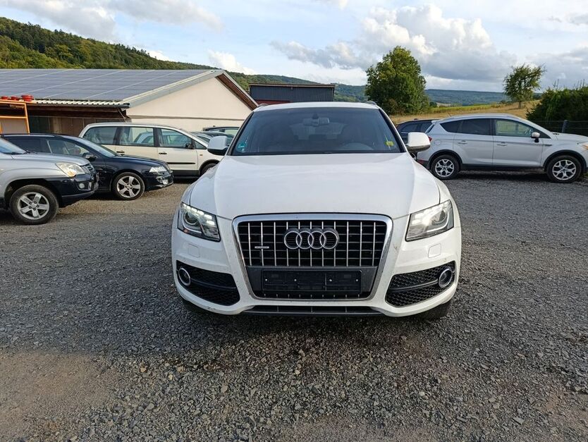 Audi Q5 224.287 km 8.999 € Unterweid 98634