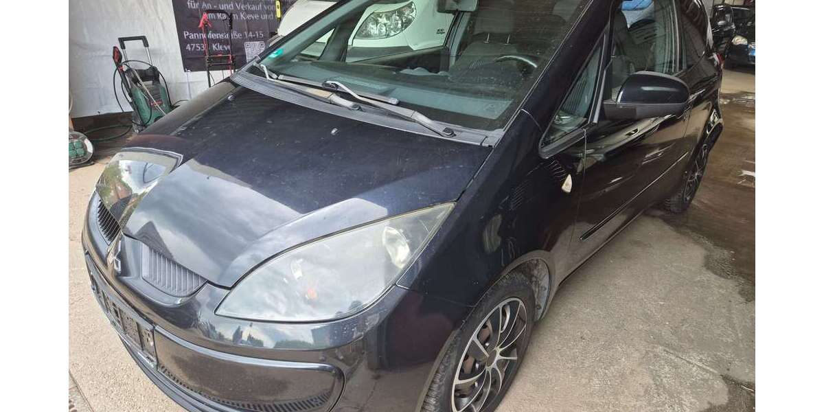 Mitsubishi Colt 169.000 km 2.499 &euro; Kleve 47533