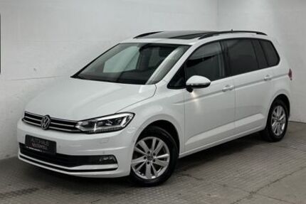 VW Touran 49.562 km 34.870 &euro; Berlin 12351