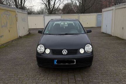 VW Polo 157.000 km 3.300 &euro; Braunschweig 38120