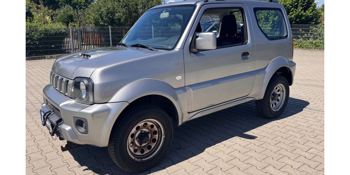 Suzuki Jimny 165.000 km 10.999 &euro; München 81825