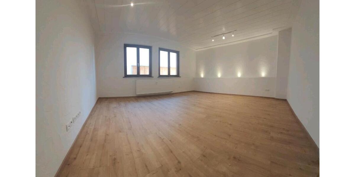 Etagenwohnung Wertheim - 3 Zimmer, 81 m&sup2;, 630&euro; | Angebot:26380285