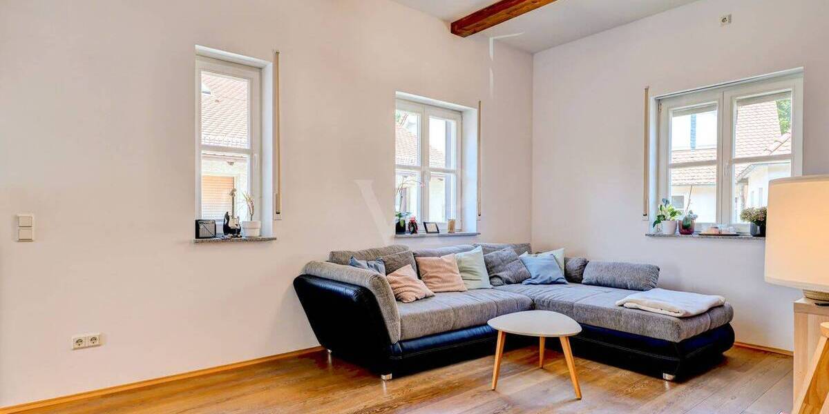 Mehrfamilienhaus, Wohnhaus Kronberg im Taunus Kronberg - 5 Zimmer, 180 m&sup2;, 2.400&euro; | Angebot:25939639