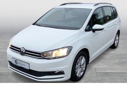 VW Touran 51.447 km 27.490 &euro; Leer (Ostfriesland) 26789
