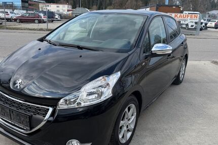 Peugeot 208 170.000 km 3.400 &euro; Rosenheim 83026
