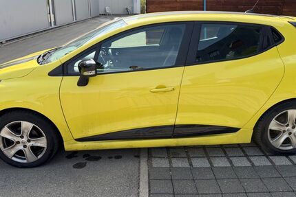 Renault Clio 72.500 km 6.000 &euro; Villingen-Schwenningen 78056