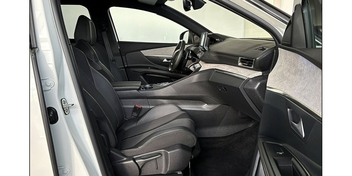 Peugeot 3008 1.2 PureTech GT LED ACC Kamera Assist 34.900 km 22.490 &euro; Stade 21682