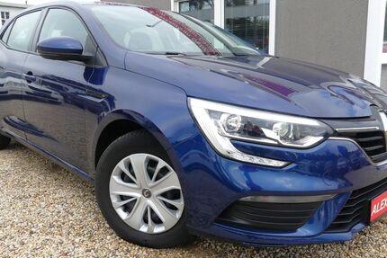 Renault Megane 97.732 km 7.999 &euro; Leipzig 04179