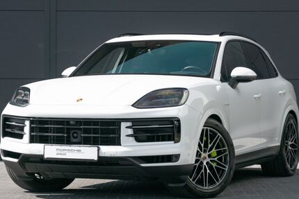 Porsche Cayenne 29.919 km 92.970 € Hamburg 22143