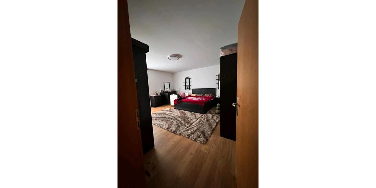 Einfamilienhaus Lalendorf - 6 Zimmer, 150 m&sup2;, 110.000&euro; | Angebot:27085130