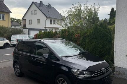 VW Touran 130.000 km 22.000 € Bonn 53177