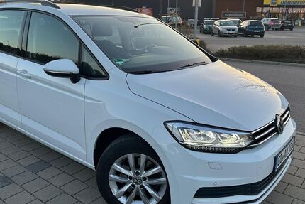 VW Touran 219.000 km 11.000 &euro; Schwäbisch Gmünd 73525