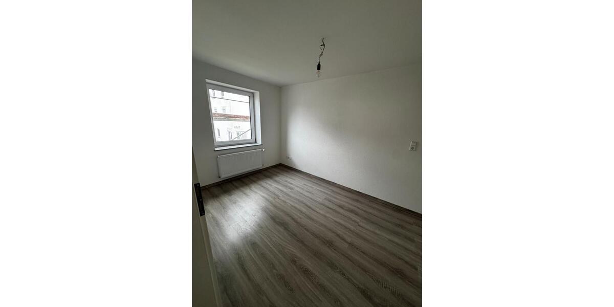Etagenwohnung Laupheim - 3.5 Zimmer, 90 m&sup2;, 1.150&euro; | Angebot:25512999