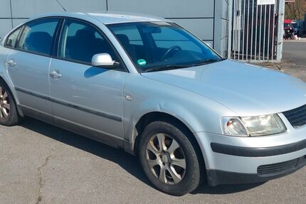 VW Passat 249.000 km 700 &euro; Sulzbach-Rosenberg 92237