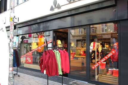 Einzelhandel in Kaiserslautern 3.450 € 277 m² zimmer