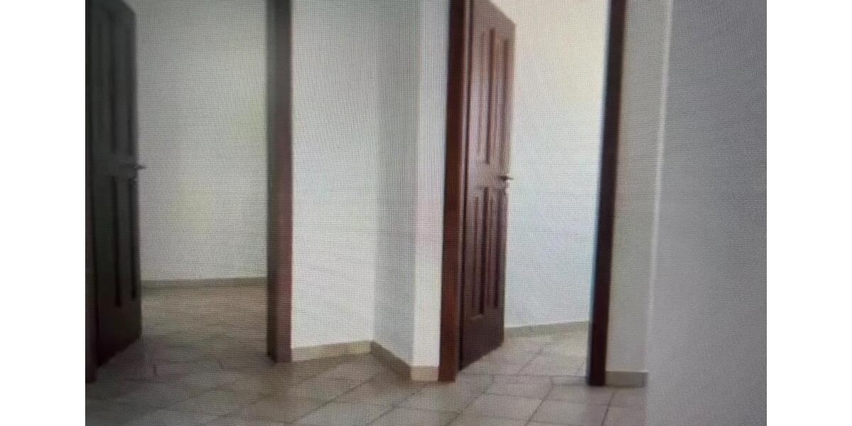 Einfamilienhaus Neumarkt-Sankt Veit Sankt Veit - 9 Zimmer, 240 m&sup2;, 2.400&euro; | Angebot:25233645