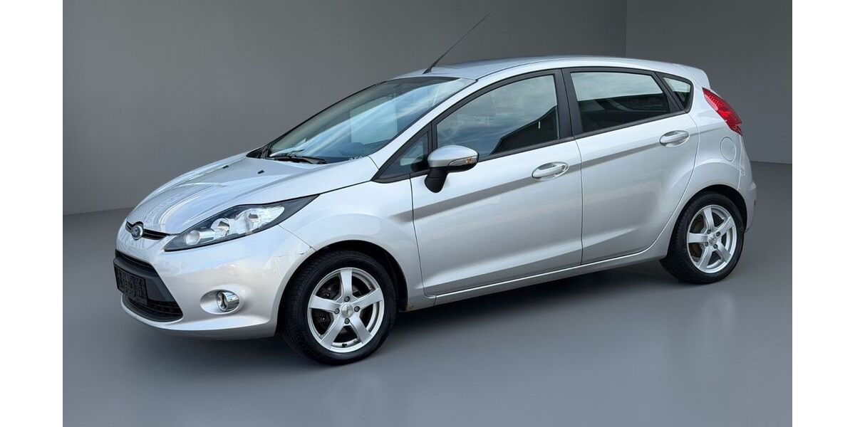 Ford Fiesta 72.000 km 4.999 &euro; Eppertshausen 64859