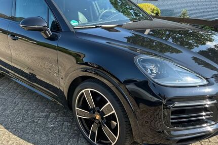 Porsche Cayenne 22.100 km 74.900 &euro; Stuhr 28816