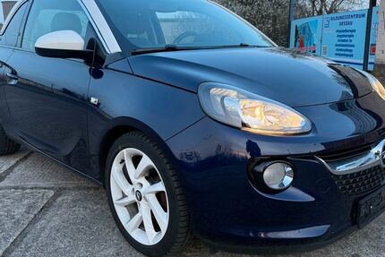Opel Adam 95.000 km 6.980 &euro; XANTEN 46509