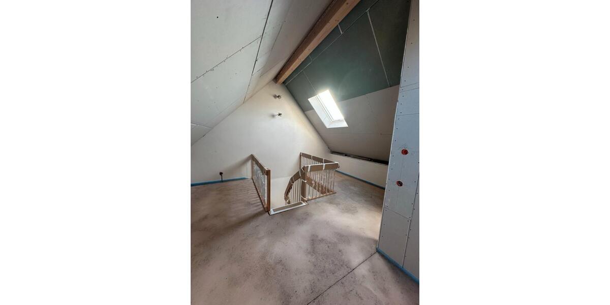 Maisonettenwohnung Osburg - 3.5 Zimmer, 130 m&sup2;, 1.300&euro; | Angebot:26636352