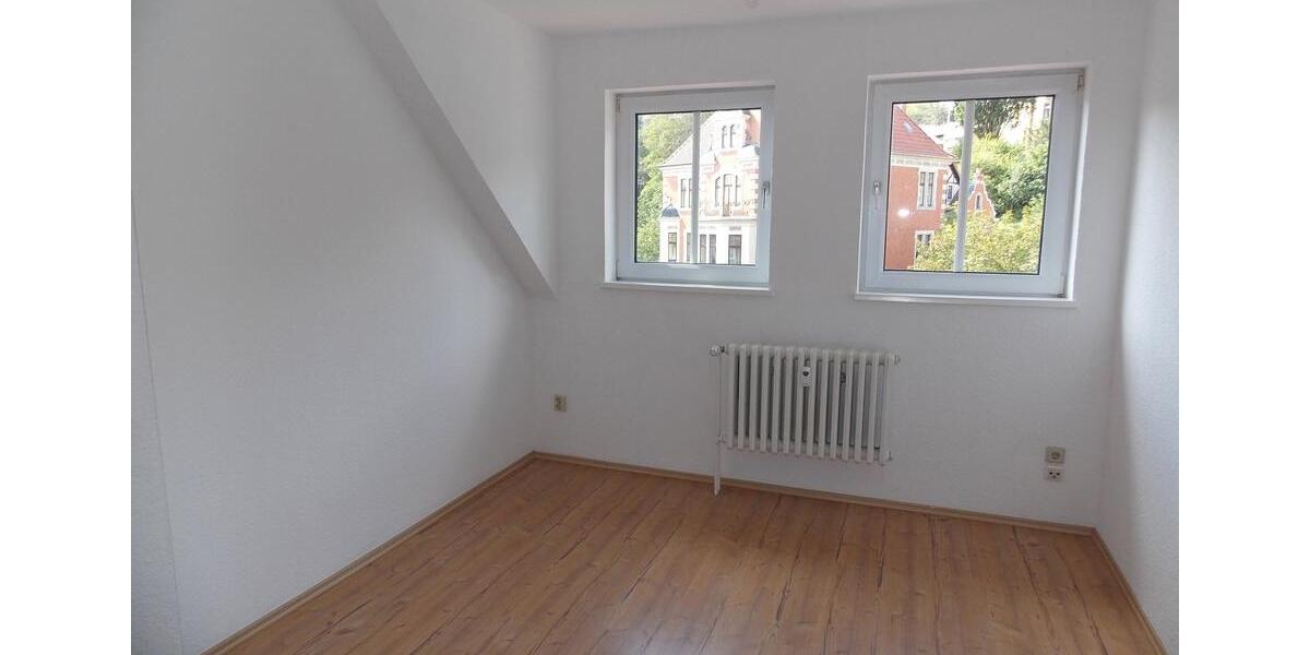 Dachgeschoßwohnung Blankenburg (Harz) - 3 Zimmer, 64 m&sup2;, 495&euro; | Angebot:26316072