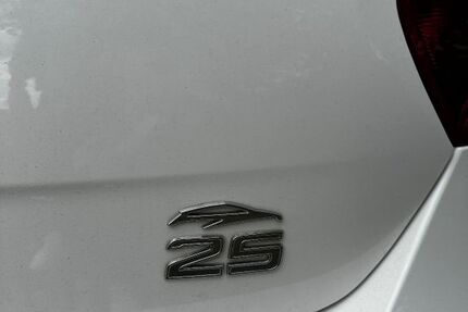 Seat Ibiza 69.500 km 5.400 € Schorndorf 73614