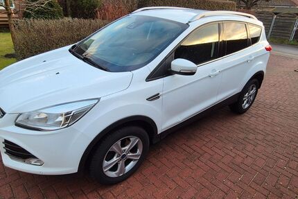 Ford Kuga 122.650 km 7.300 &euro; Altlandsberg 15345