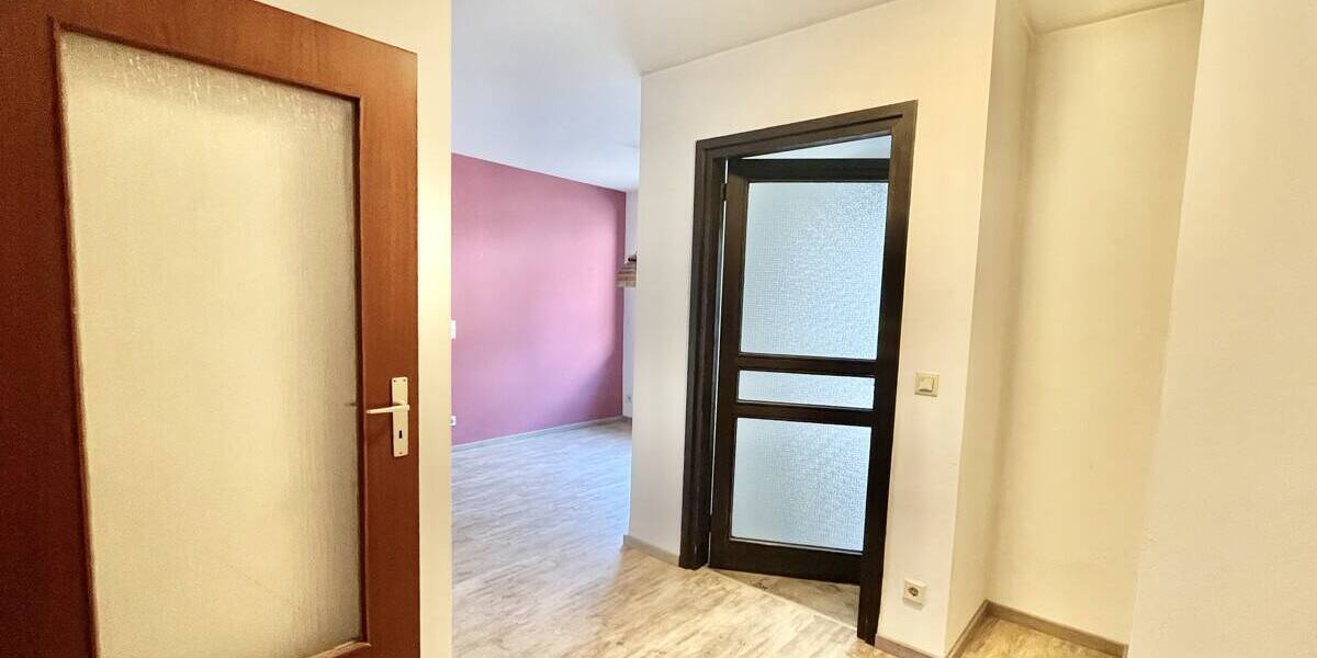 Reihenendhaus Schwandorf - 4 Zimmer, 106 m&sup2;, 279.000&euro; | Angebot:25929306