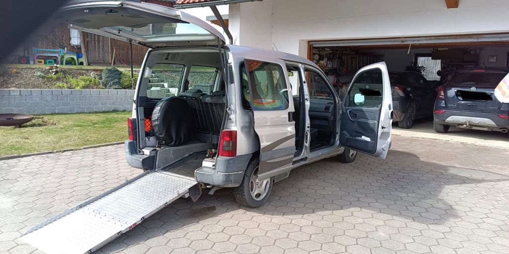Peugeot Partner 103.221 km 4.099 &euro; Scherstetten 86872