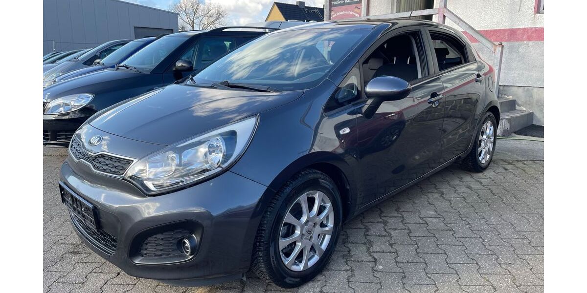 Kia Rio 95.000 km 6.999 &euro; Lünen 44532