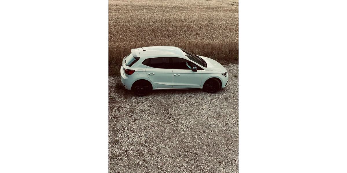 Seat Ibiza 50.000 km 20.800 &euro; Steinbergkirche 24972