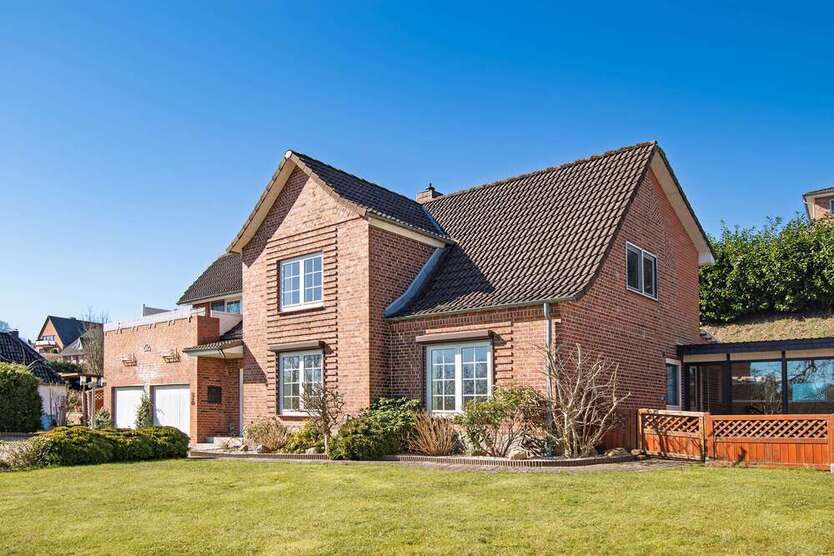 Haus zum Kaufen in Borgstedt 475.000 € 199 m²