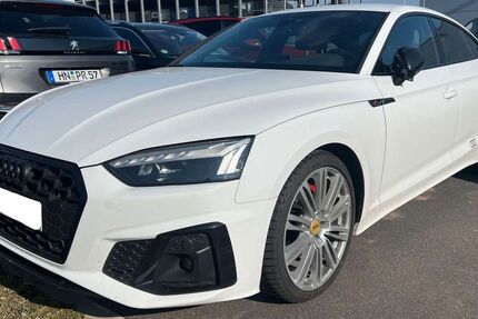 Audi A5 161.900 km 25.700 &euro; Minden 32423