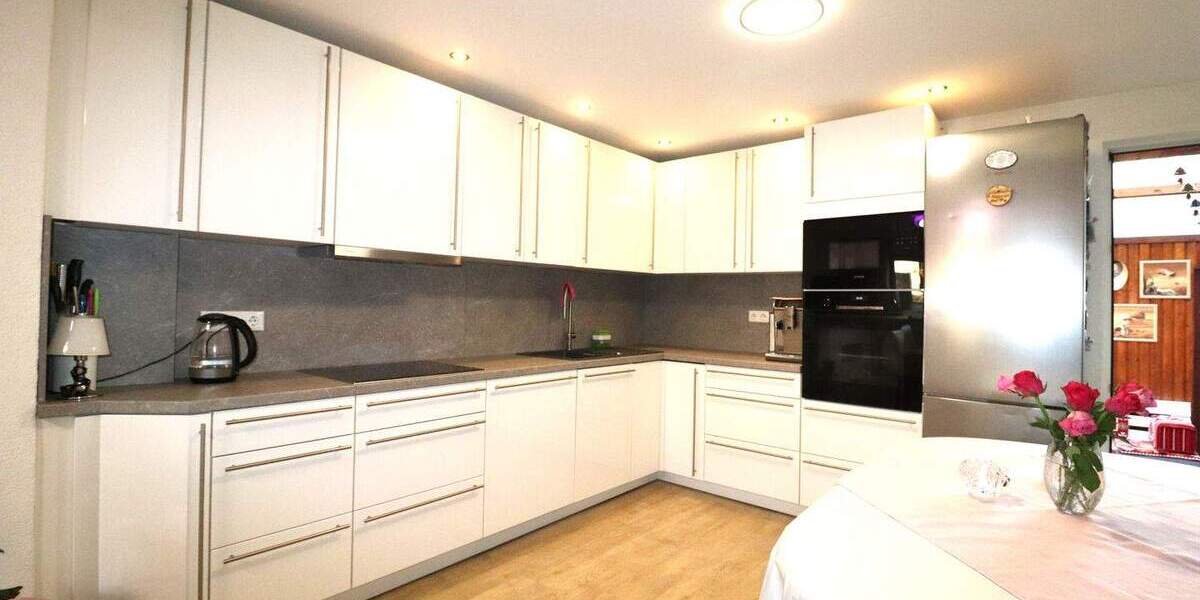 Doppelhaushälfte Wahlstedt - 4 Zimmer, 100 m&sup2;, 345.000&euro; | Angebot:25726000