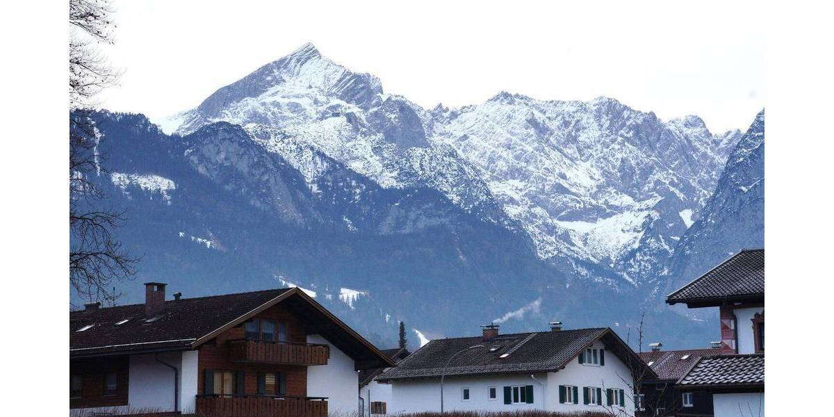 Etagenwohnung Garmisch-Partenkirchen Garmisch - 2 Zimmer, 104 m&sup2;, 871.000&euro; | Angebot:25760473
