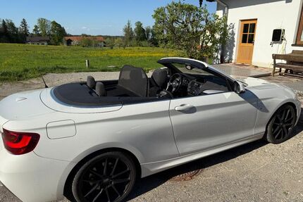 BMW 228
