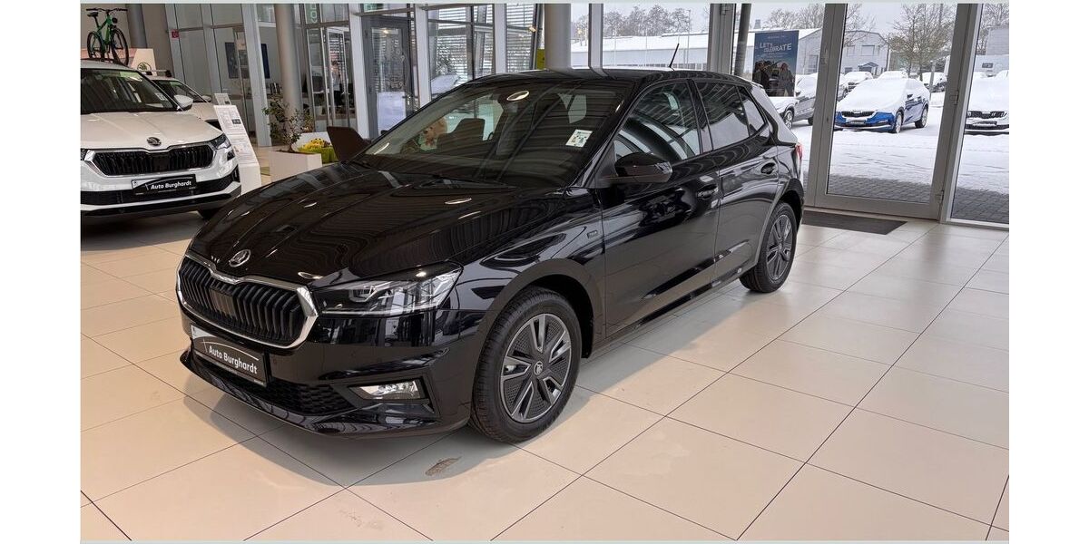 Skoda Fabia 4.950 km 23.980 &euro; Bremen 28357