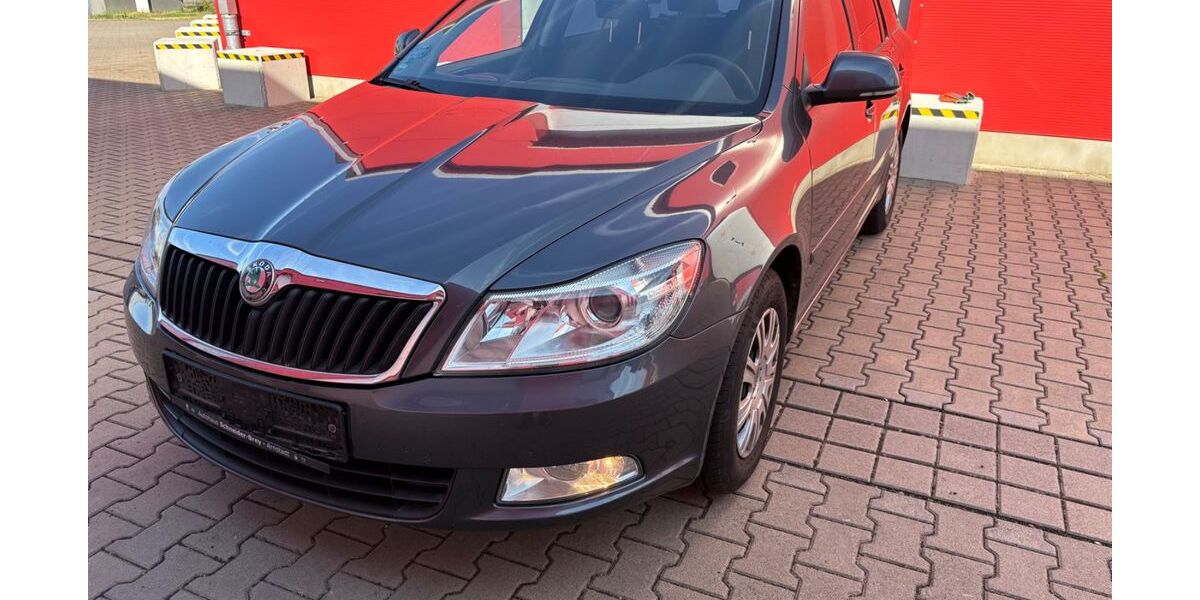 Skoda Octavia 169.000 km 1.750 &euro; Gotha 99867