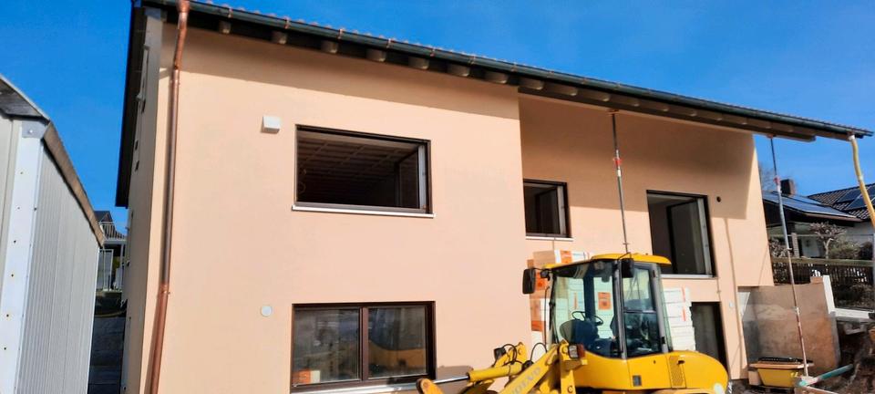 Hochparterre Ergoldsbach Langenhettenbach - 4 Zimmer, 130 m&sup2;, 1.630&euro; | Angebot:25124503