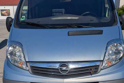 Opel Vivaro 8.000 km 29.900 &euro; Gau-Bischofsheim 55296