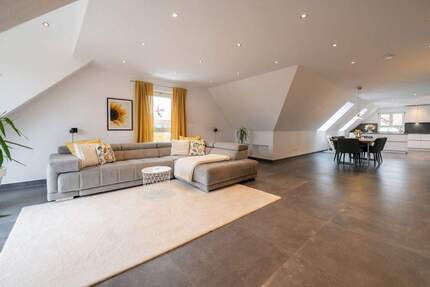 Hochwertiges Wohnen über den Dächern von Hallstadt - 178 m² Wohnkomfort auf einer Ebene 4 zimmer