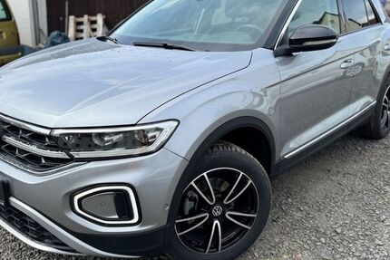 VW T-Roc 23.000 km 21.900 &euro; Grebenau - Schwarz 36323