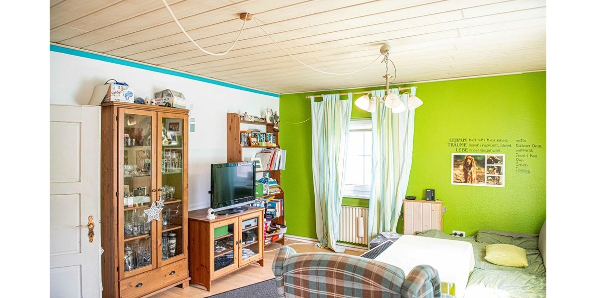 Einfamilienhaus mit großem Grundstück in ruhiger Lage - Einfamilienhaus Tiefenbach | Angebot:24788003