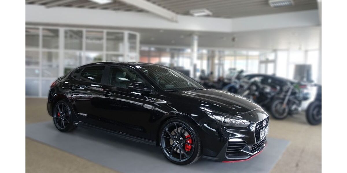 Hyundai i30 56.227 km 21.980 &euro; Stralsund 18435