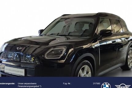 Mini Countryman SE (Cooper) 11.622 km 38.280 &euro; Lauda-Königshofen 97922