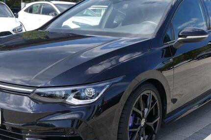 VW Golf 27.346 km 34.399 &euro; Altötting 84503
